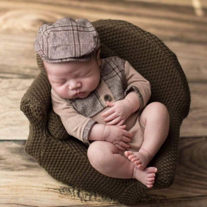 Mini Posing Sofa